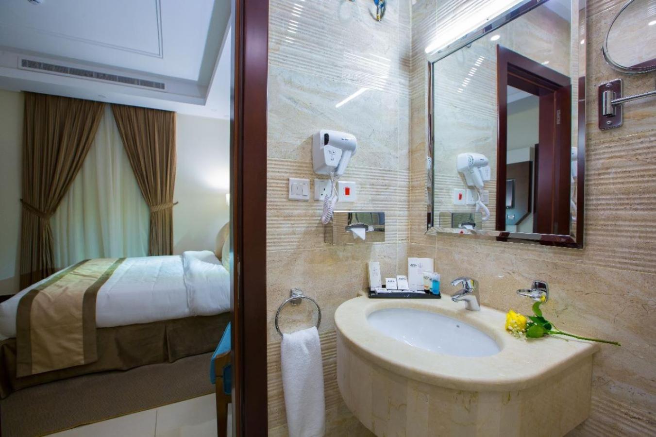 Sun Park Hotel Suites Jeddah Eksteriør billede